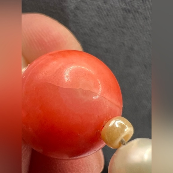 Pearl and coral beads mala - Picture 12 of 17